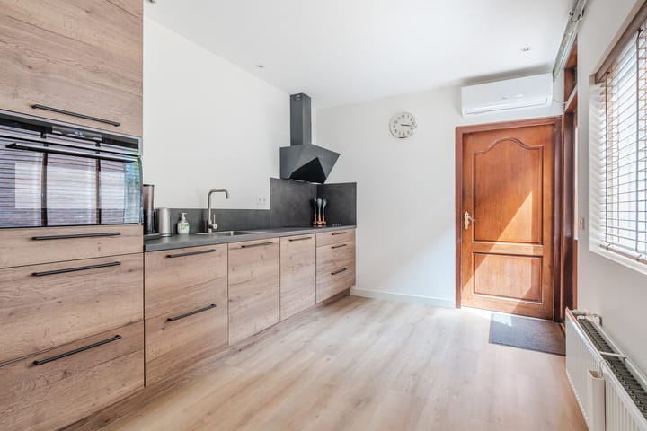 Foto 18 van Schalmstraat 25