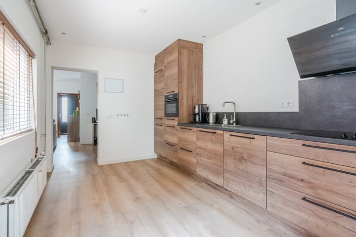 Foto 19 van Schalmstraat 25