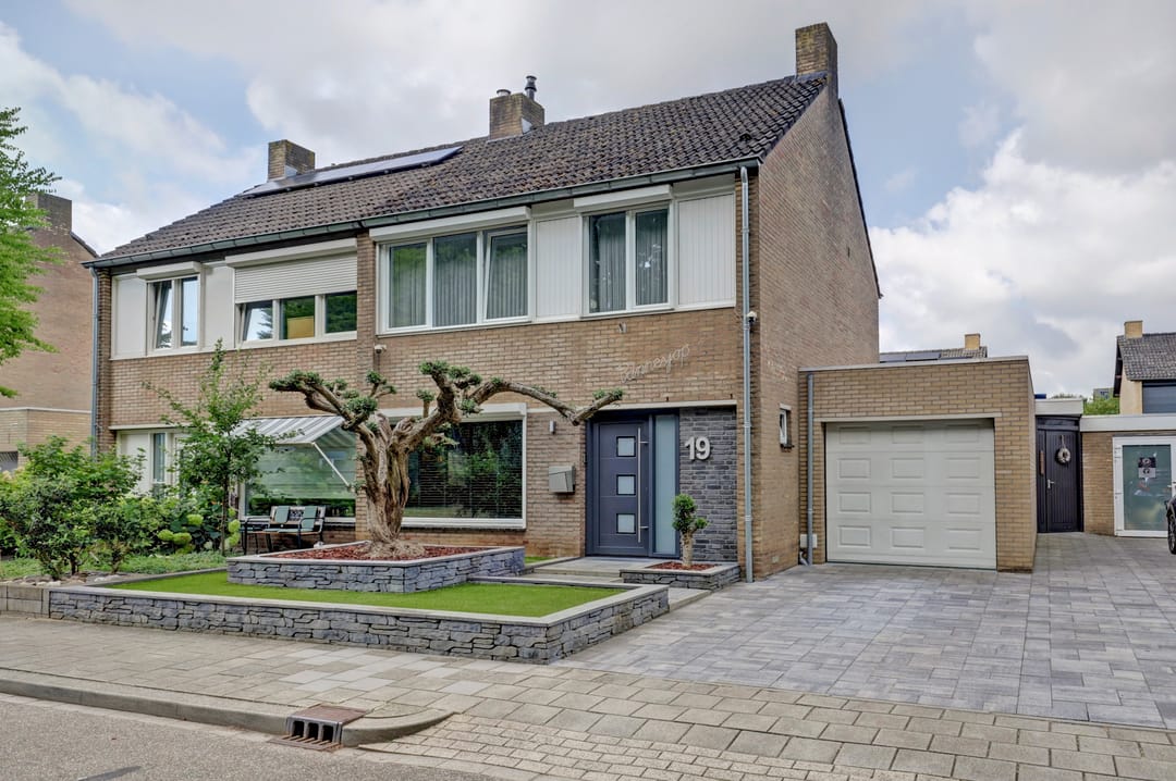 Photo 8 of van Sonsbeecklaan 19