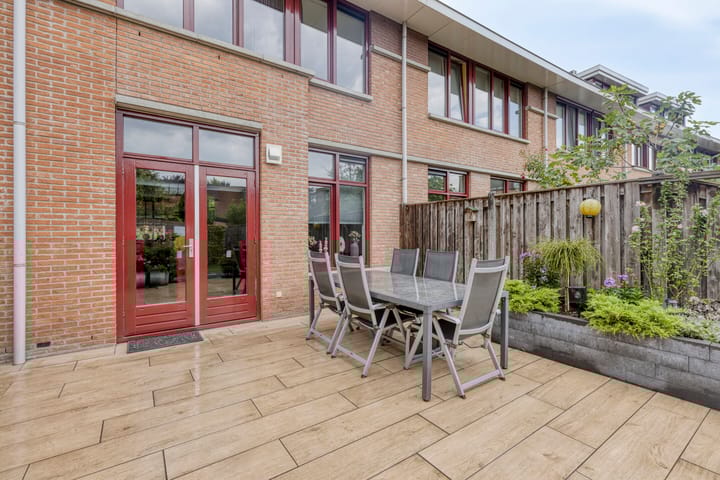 Foto 26 van Florisstraat 2