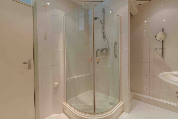 Foto 20 van Robert Kochlaan 606