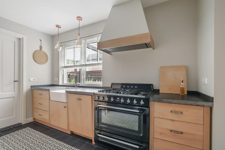 Foto 4 van Burgemeester Smeelelaan 15