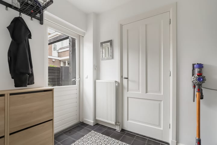 Foto 42 van Burgemeester Smeelelaan 15