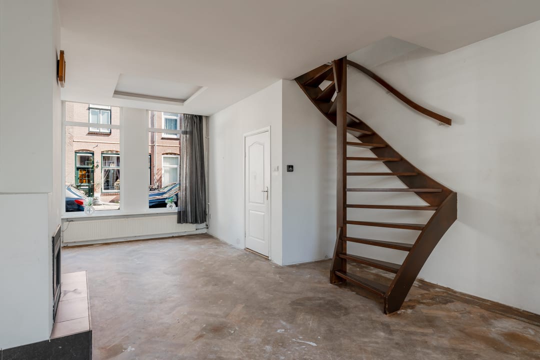 Photo 7 of Dr. Leijdsstraat 46