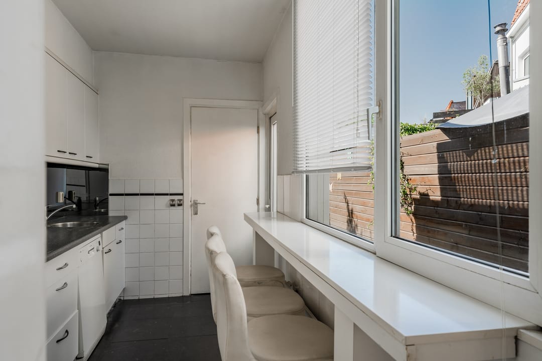 Photo 13 of Dr. Leijdsstraat 46