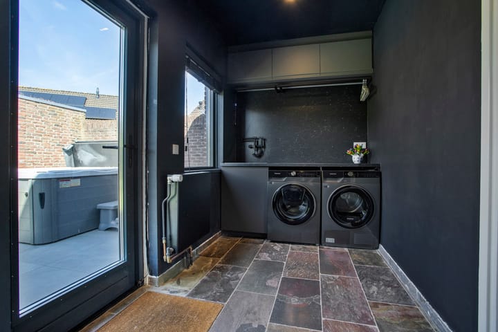 Photo 17 of Elzendreef 42