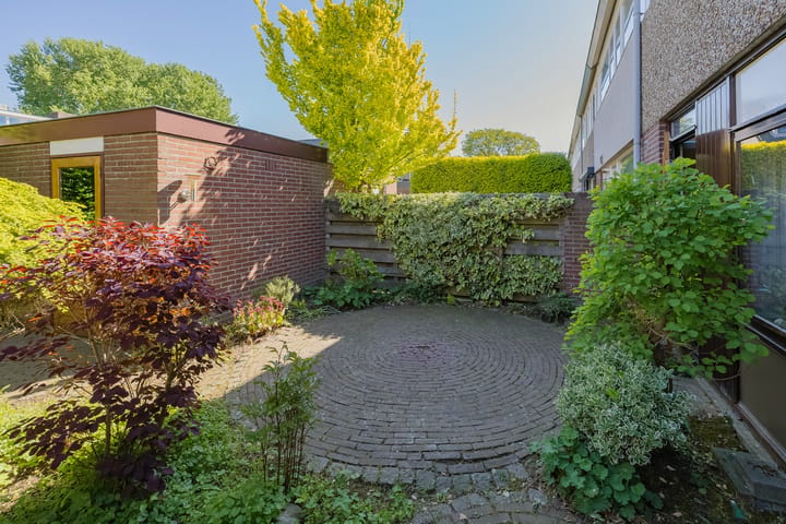 Foto 4 van Velserburch 14