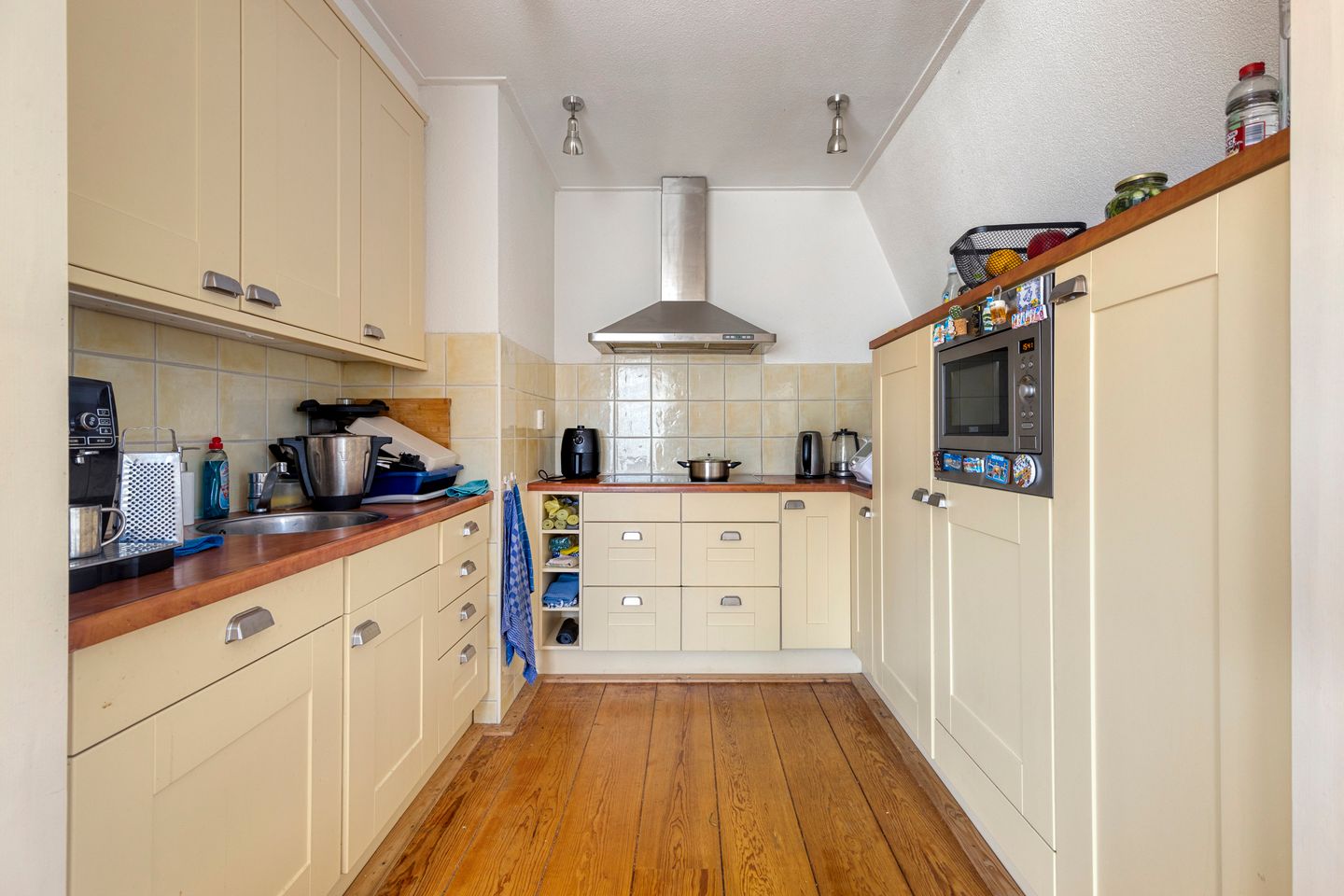 Photo 20 of St. Crispijnstraat 73