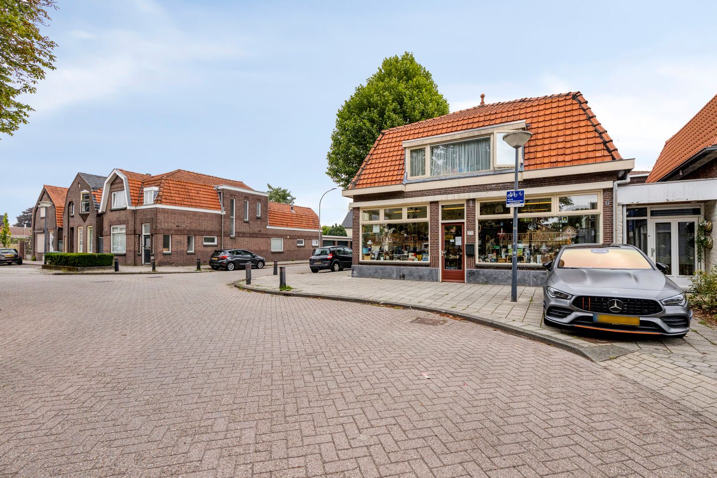 Photo 29 of St. Crispijnstraat 73