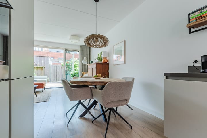 Foto 10 van Huygensstraat 5