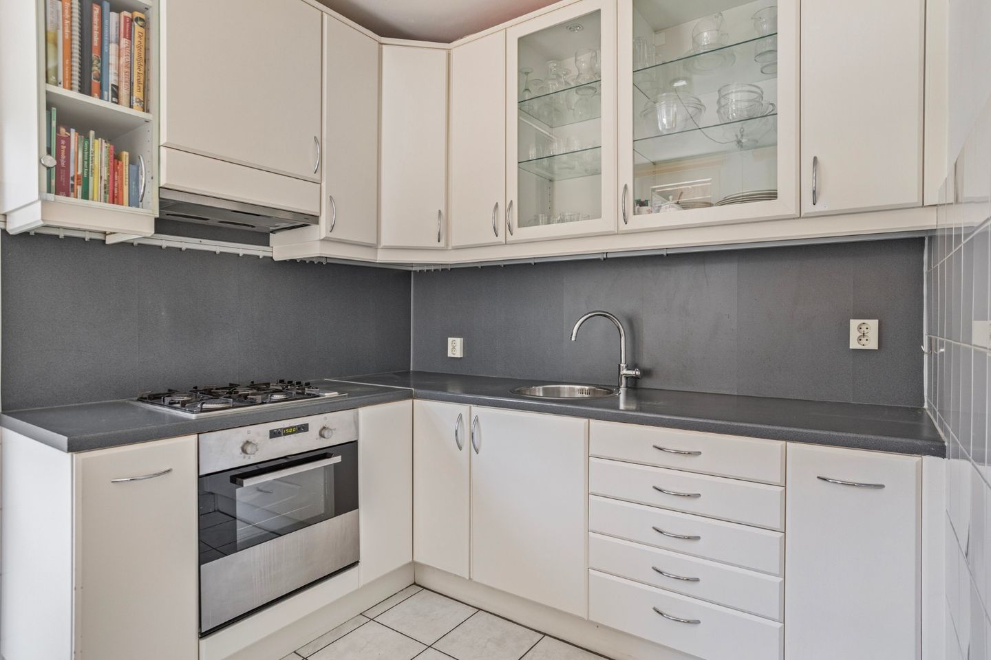 Foto 14 van Abtstraat 18