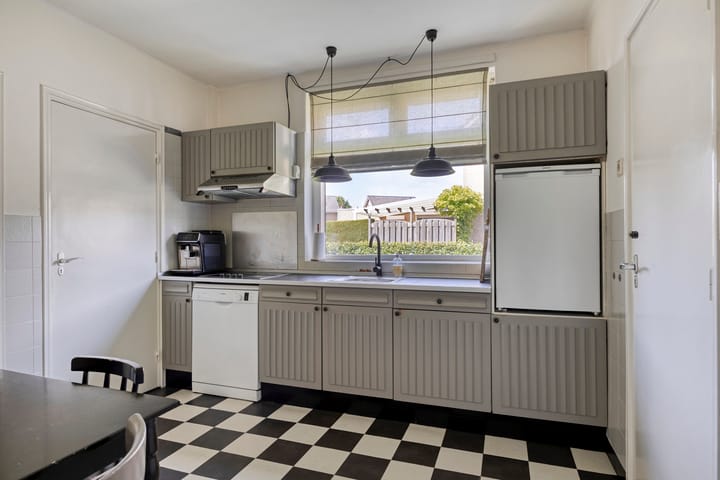 Photo 4 of Beukenlaan 8