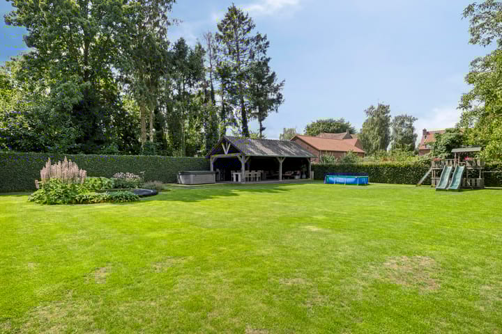 Foto 44 van Beukenlaan 8