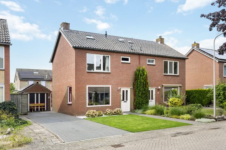 Foto 1 van Helmichstraat 14