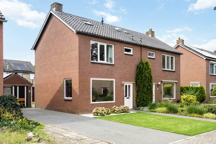 Foto 2 van Helmichstraat 14