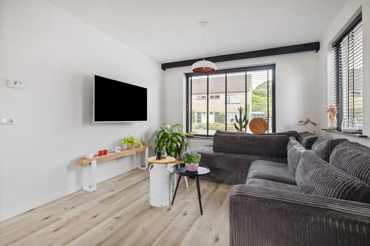 Foto 6 van Helmichstraat 14