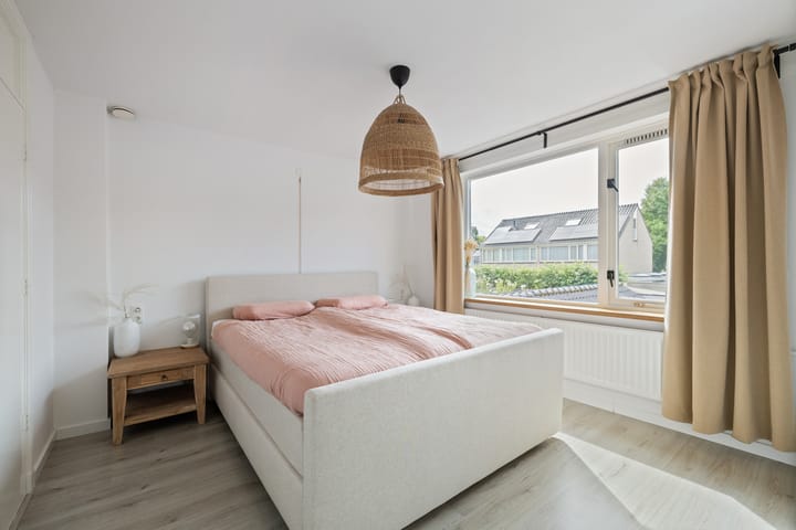 Foto 17 van Helmichstraat 14