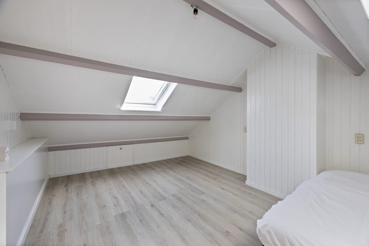 Foto 26 van Helmichstraat 14