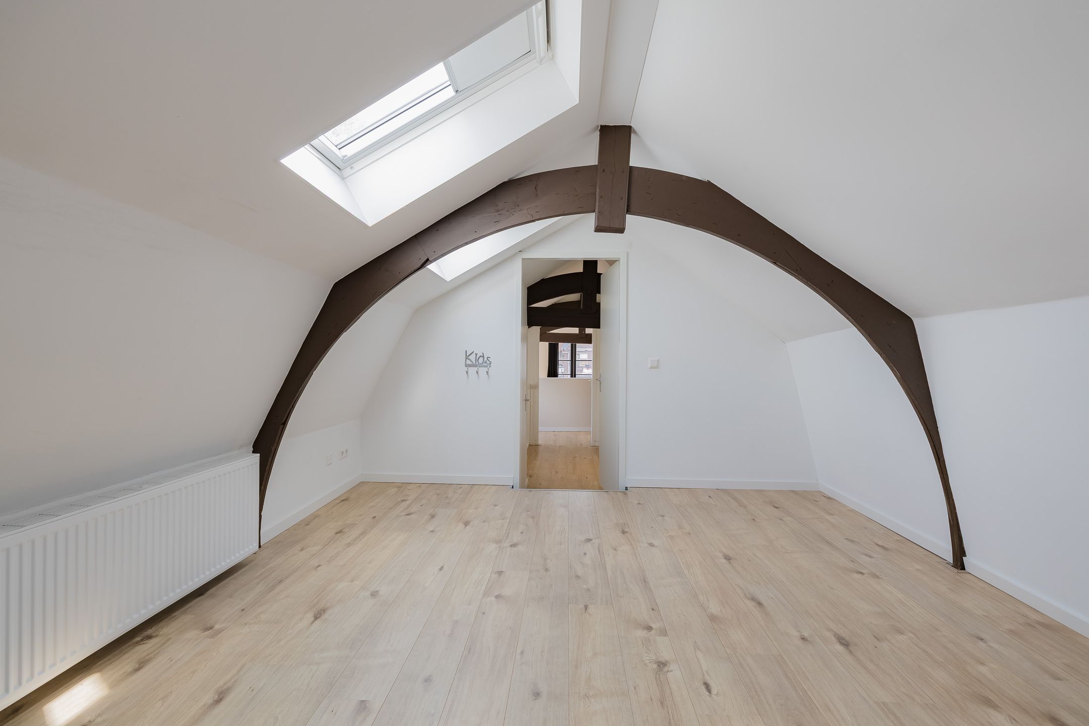 Photo 27 of Julianastraat 2-D