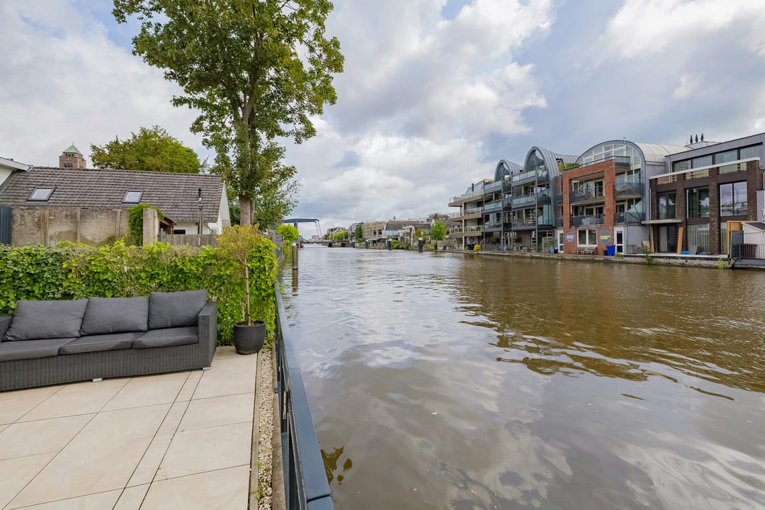 Photo 37 of Julianastraat 2-D