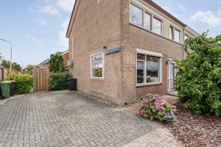 Photo 38 of Beethovenstraat 20