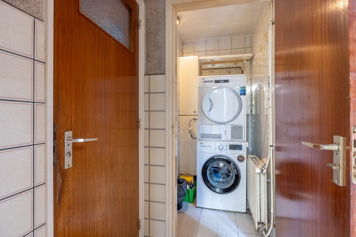 Photo 11 of Javastraat 27