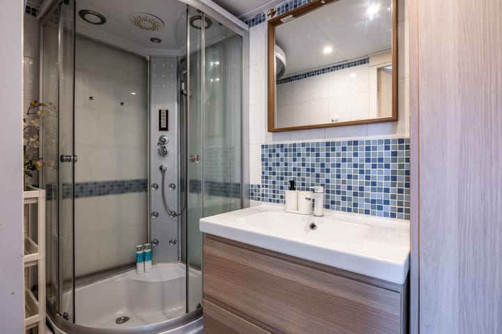 Photo 16 of Javastraat 27