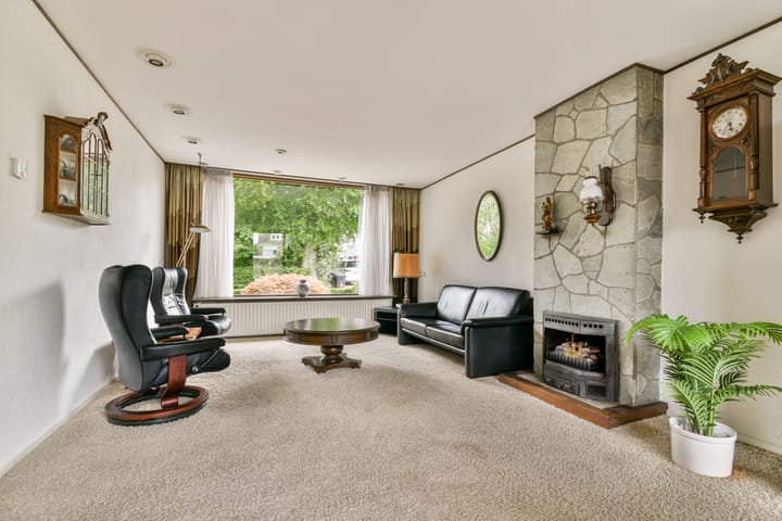 Foto 2 van Robinia 15