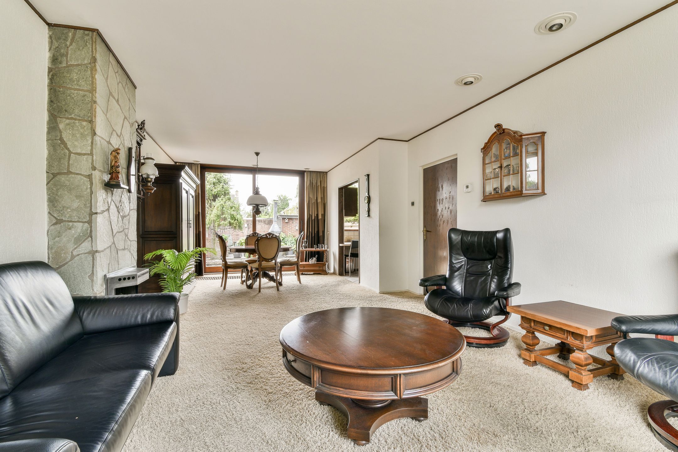 Foto 12 van Robinia 15