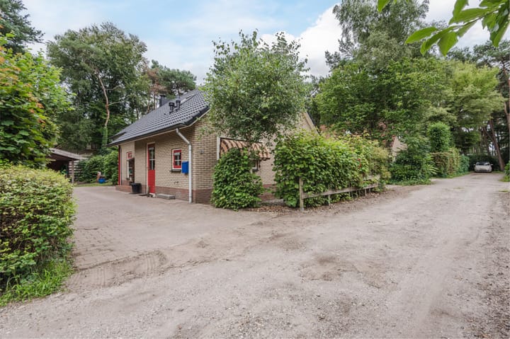 Foto 7 van Paaslohof 31