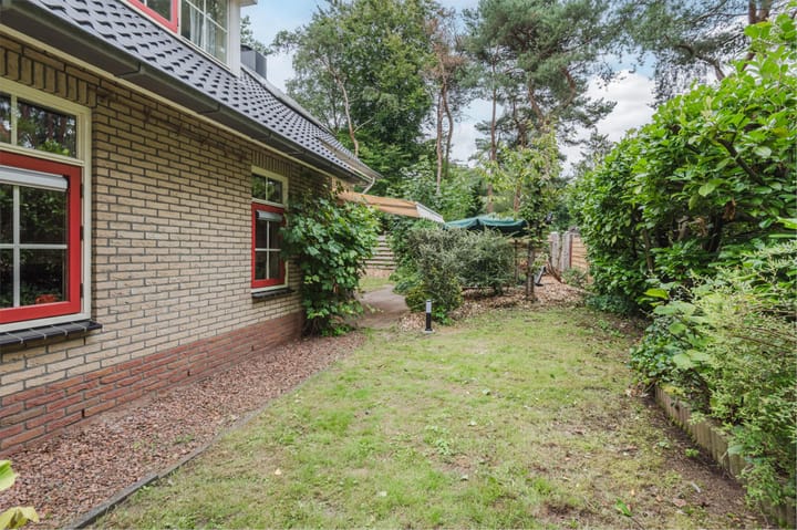 Foto 21 van Paaslohof 31