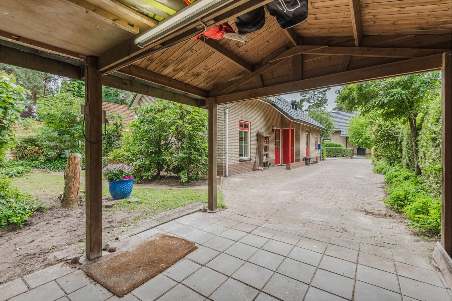 Foto 25 van Paaslohof 31