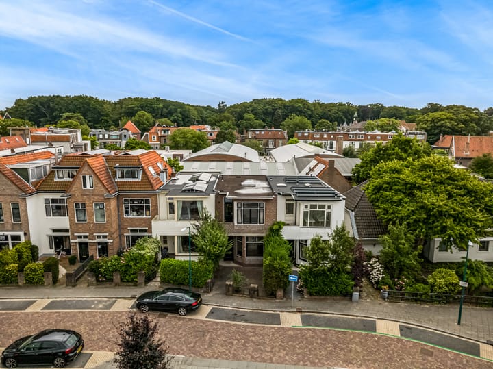 Foto 2 van Deutzstraat 15