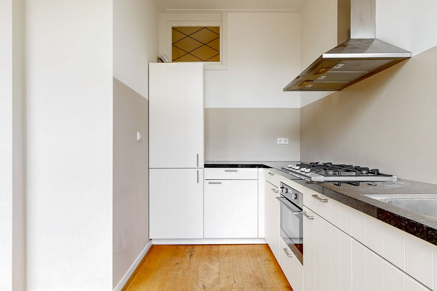 Foto 10 van Deutzstraat 15