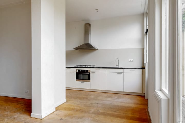 Foto 8 van Deutzstraat 15