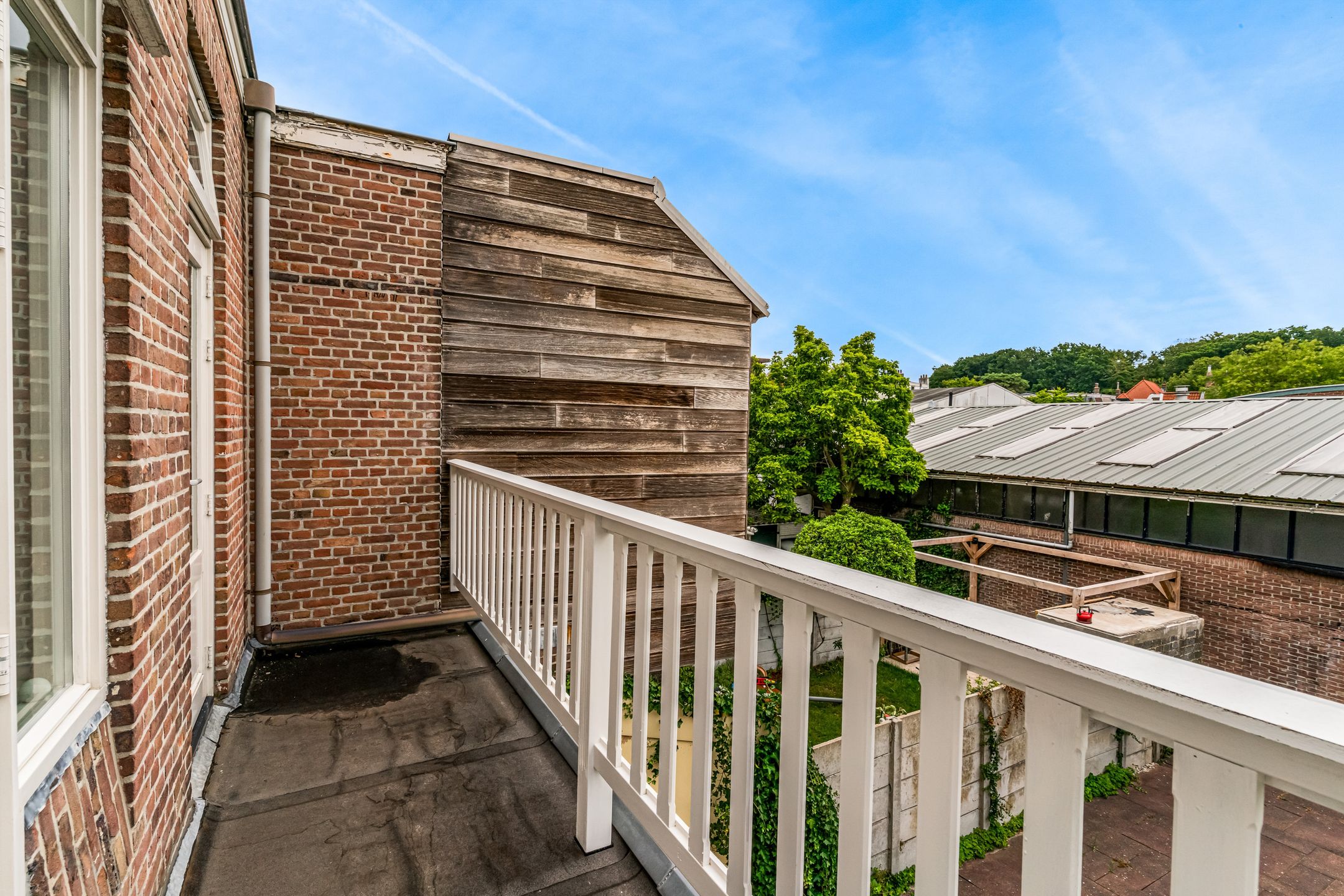 Foto 33 van Deutzstraat 15