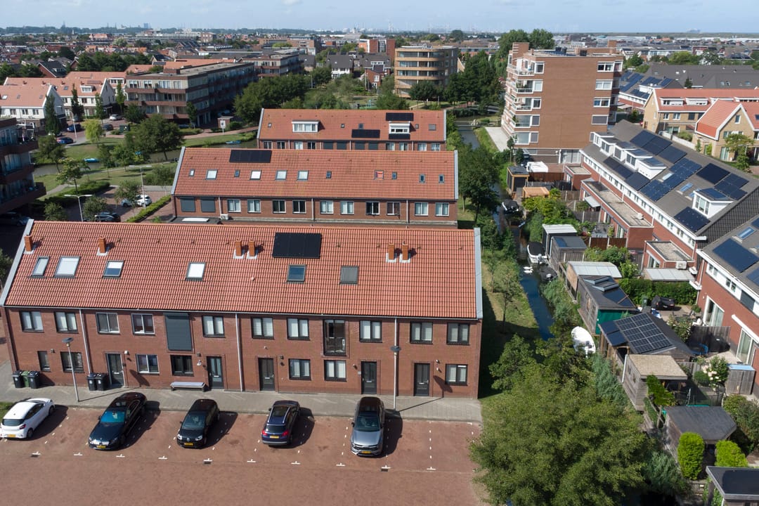 Foto 31 van Greenpeacestraat 14