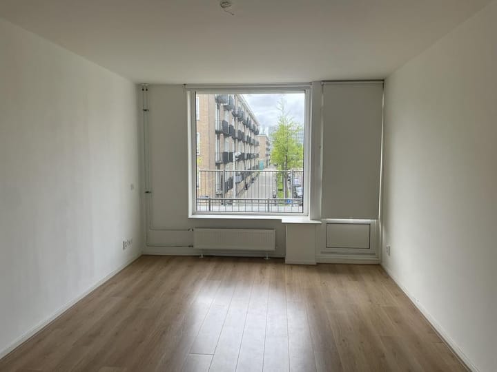 Photo 3 of Woutertje Pietersestraat 25-2