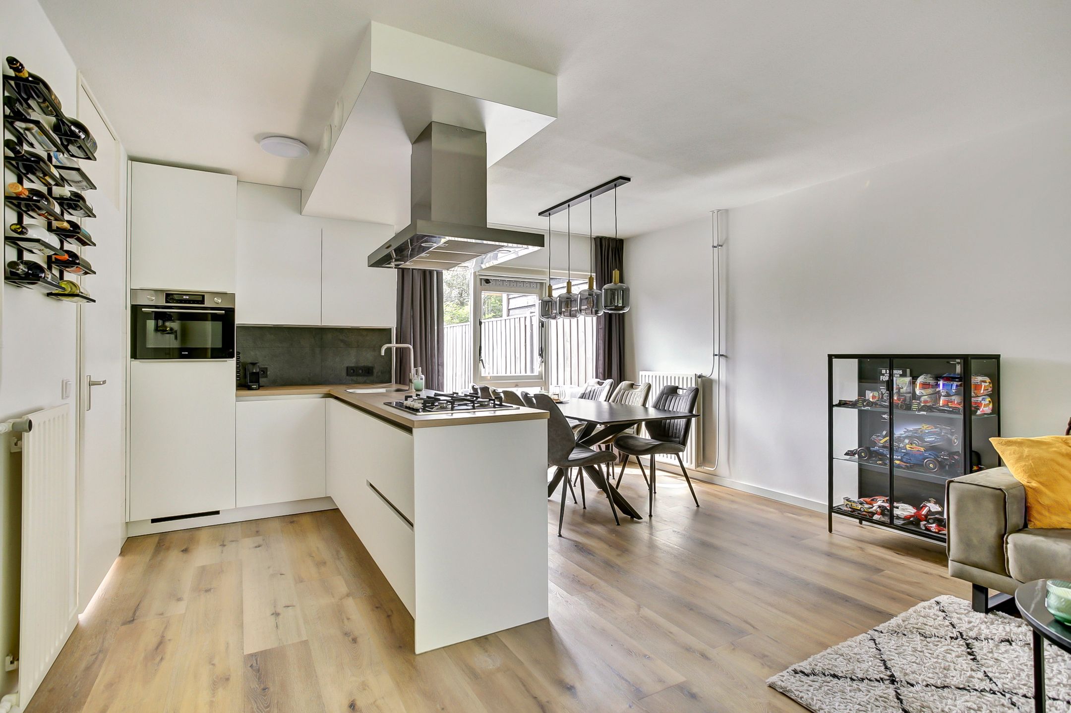 Foto 12 van Vlierbes 30