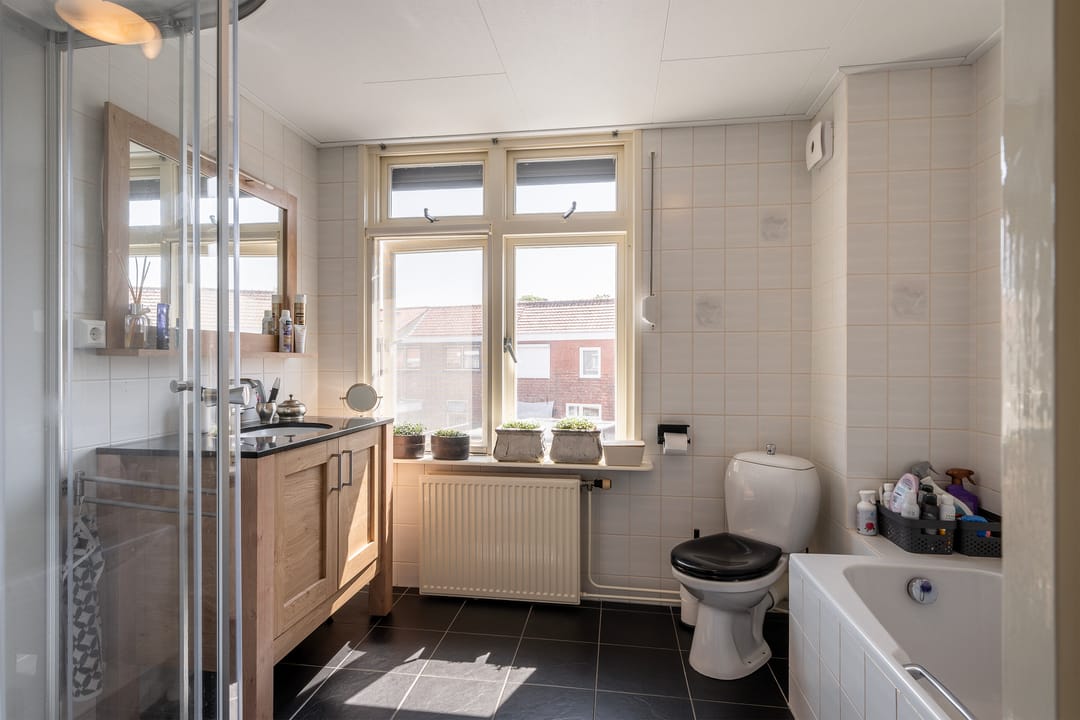 Foto 28 van Plantagestraat 17