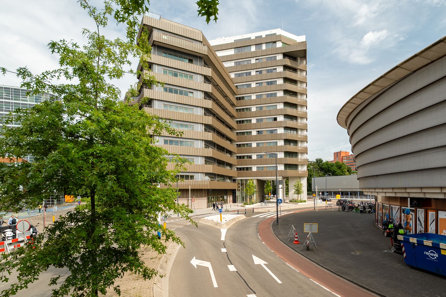 Bekijk foto 1 van G.H. Betzweg 409