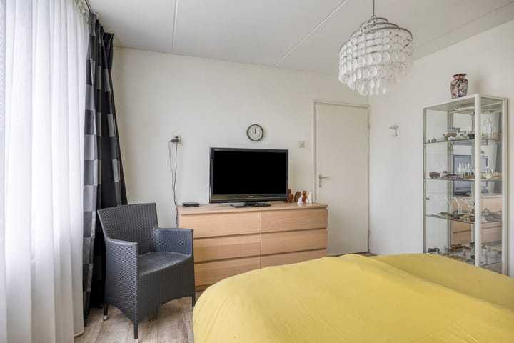 Photo 16 of Beethovenstraat 9