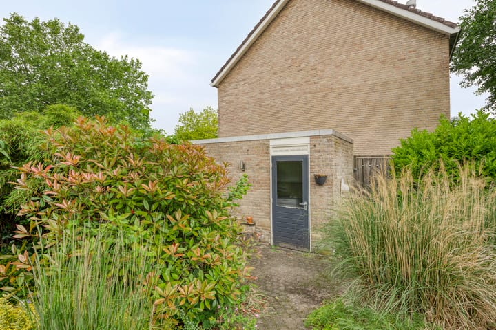 Photo 28 of Beethovenstraat 9