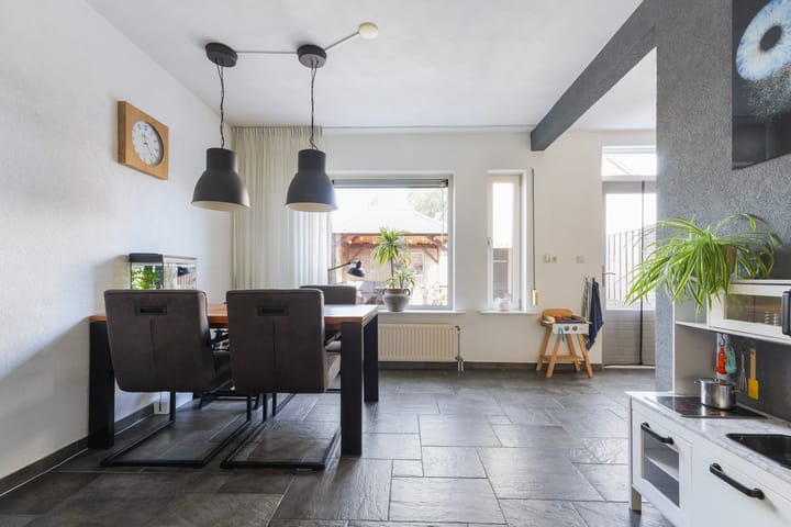 Foto 9 van Constantijnstraat 10