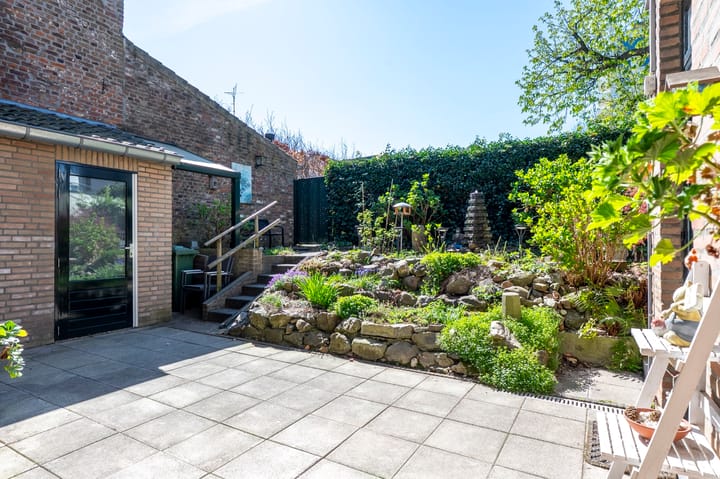 Foto 2 van Abtstraat 18