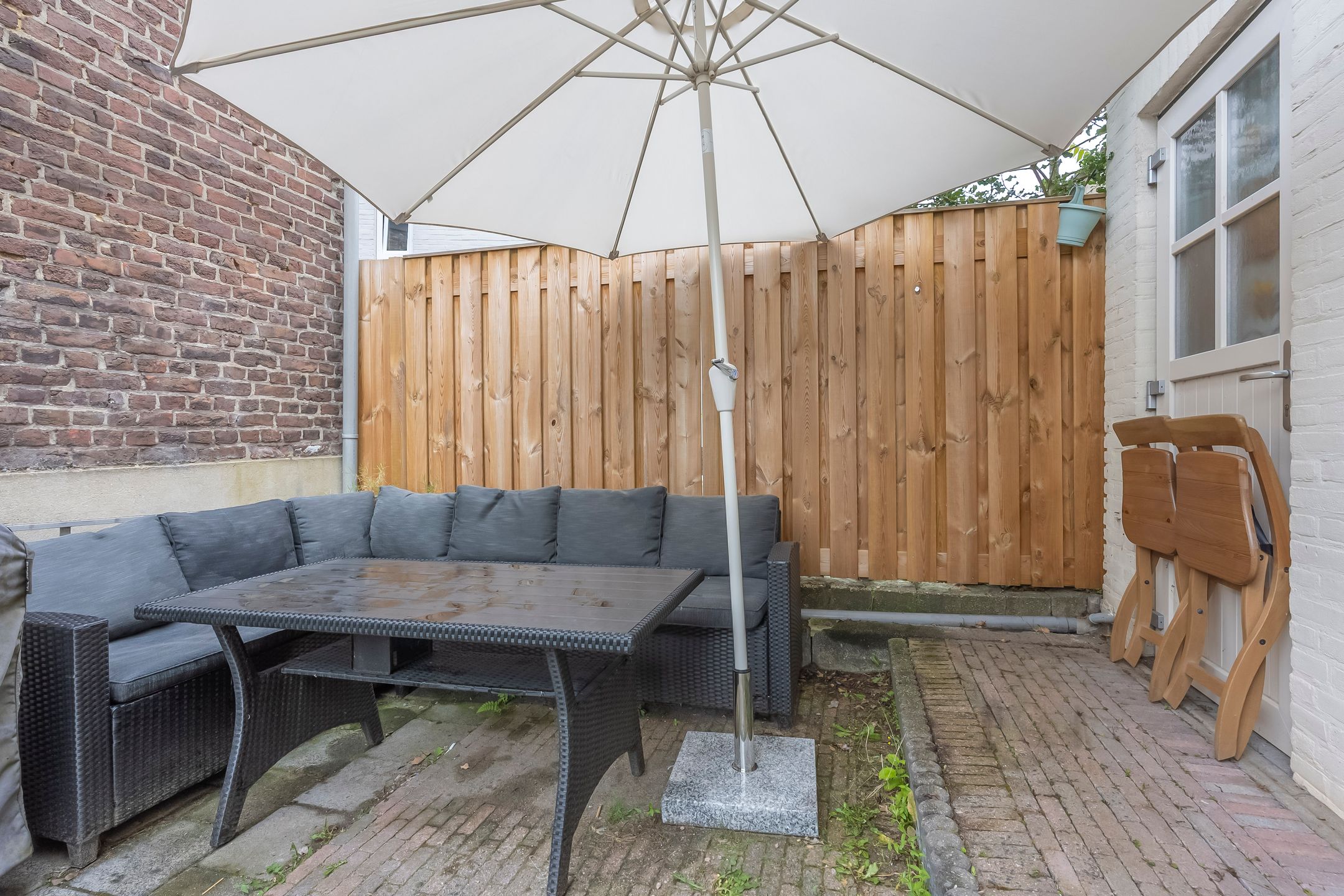 Foto 18 van Dr. Poelsplein 11