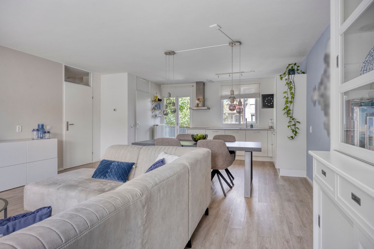 Photo 4 of Basilicumweg 257