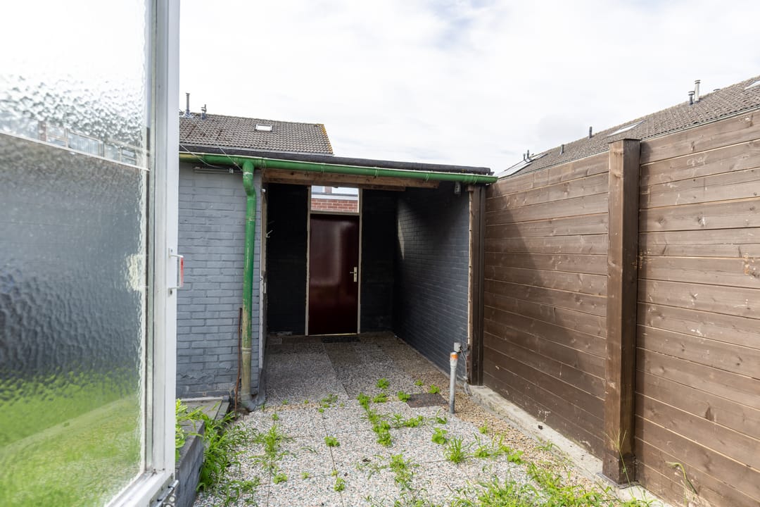 Foto 32 van Prof.Van der Leeuwstraat 7