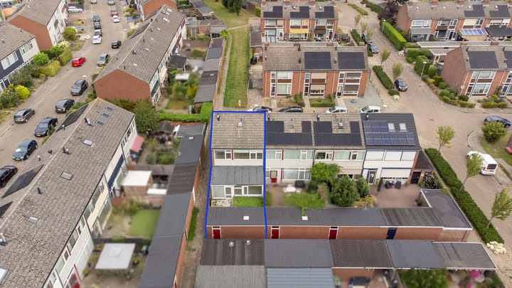 Photo 39 of Prof.Van der Leeuwstraat 7