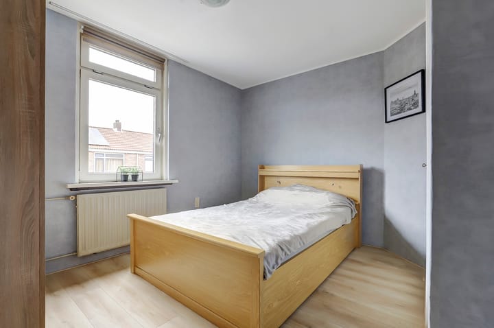 Foto 20 van Leeghwaterstraat 111